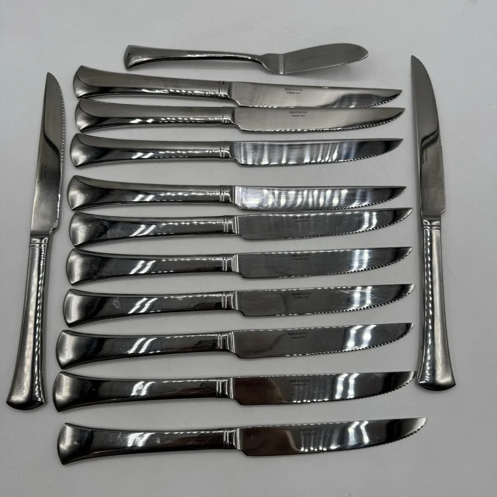 Reed & Barton TYLER Stainless R&B EveryDay Glossy Silverware 12 Steak Knives Set